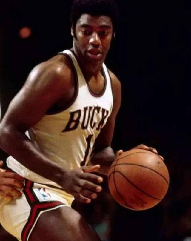 斯作为第1 斯作为第1